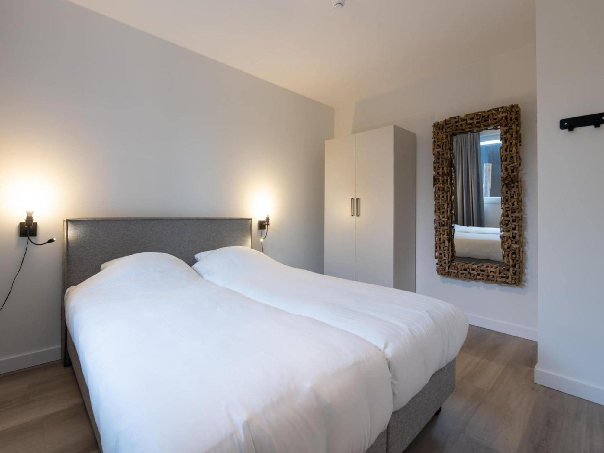 Luxury Apartment In R Sidence Marina Kamperland Pet Friendly Bagian luar foto